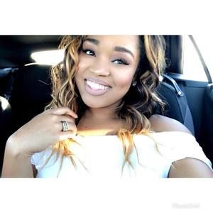 Meet your Posher, Jillian